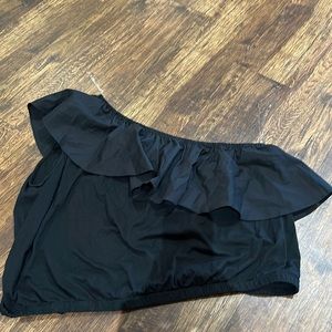 A new day XXL one shoulder ruffle top.